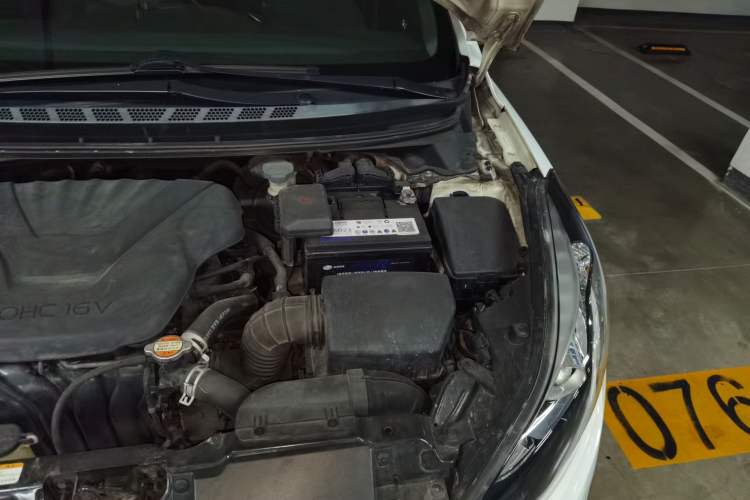 Used Hyundai Elantra (5th Generation / Langdong) 2016 1.6L Automatic Prestige Model Engine Bay Left