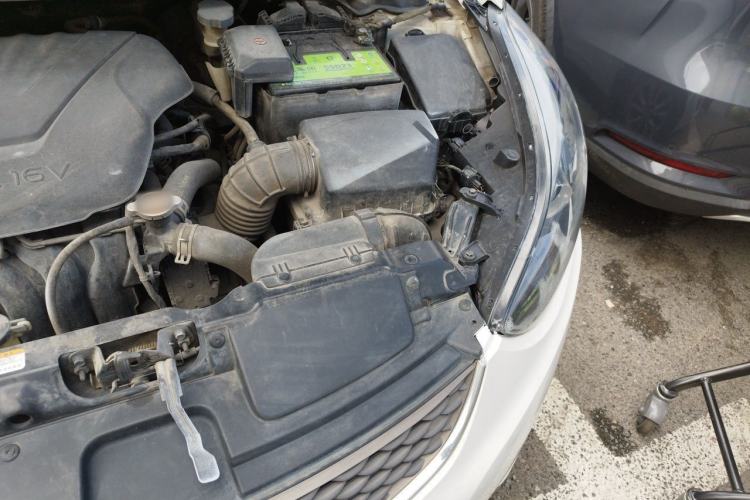 Used Hyundai Elantra (5th Generation / Langdong) 2016 1.6L Automatic Prestige Model Engine Bay Left
