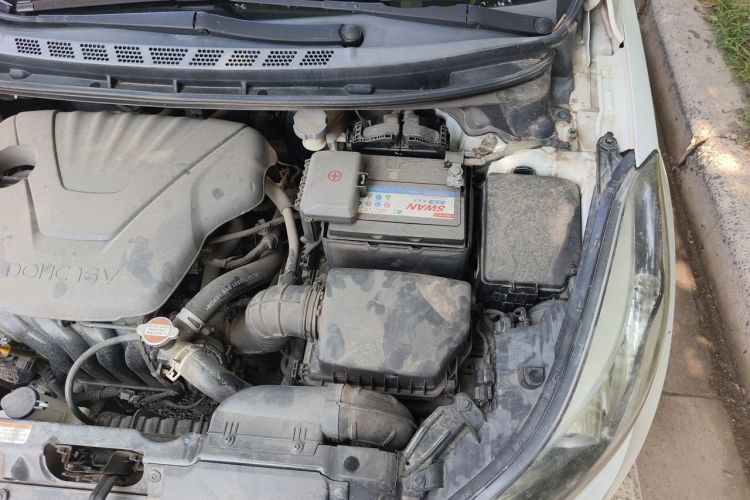Used Hyundai Elantra (5th Generation / Langdong) 2016 1.6L Automatic Smart Version Engine Bay Left