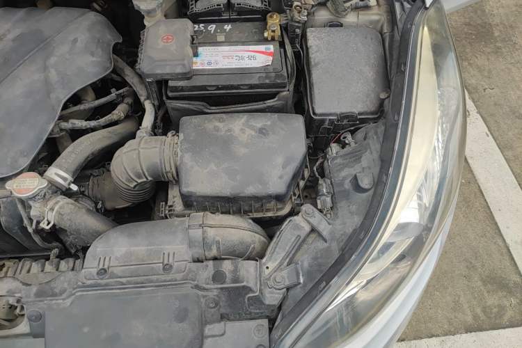 Used Hyundai Elantra (5th Generation / Langdong) 2016 1.6L Automatic Smart Version Engine Bay Left