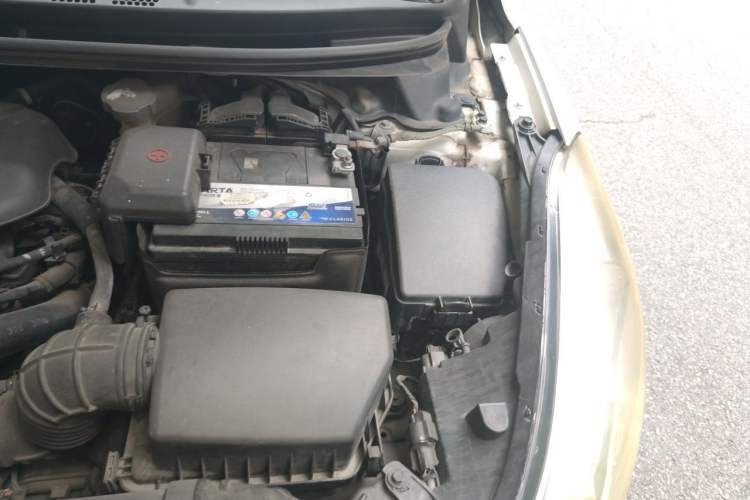Used Hyundai Elantra (5th Generation / Langdong) 2016 1.6L Automatic Smart Version Engine Bay Left