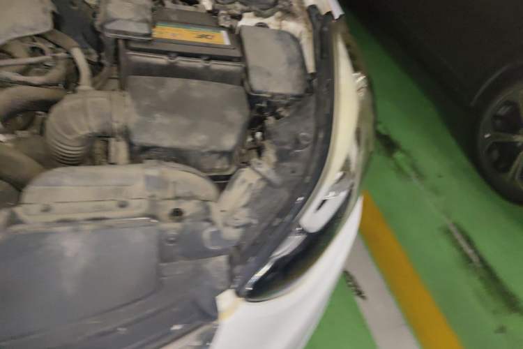 Used Hyundai Elantra (5th Generation / Langdong) 2016 1.6L Manual Fashion Edition Engine Bay Left