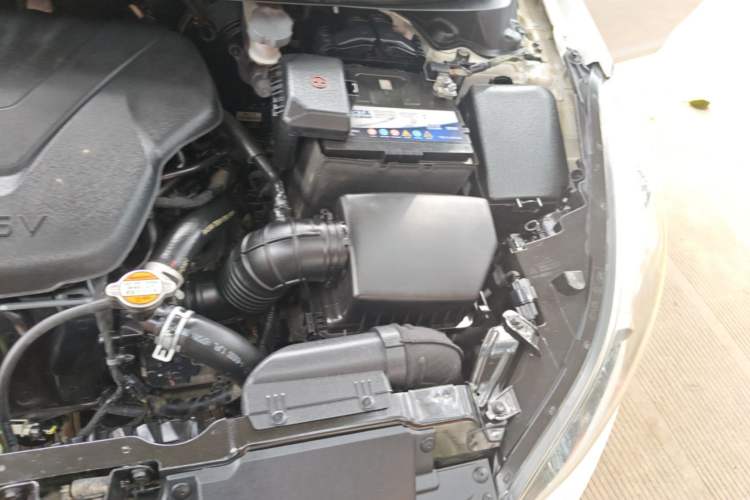 Used Hyundai Elantra (5th Generation / Langdong) 2016 1.6L Automatic Prestige Model Engine Bay Left