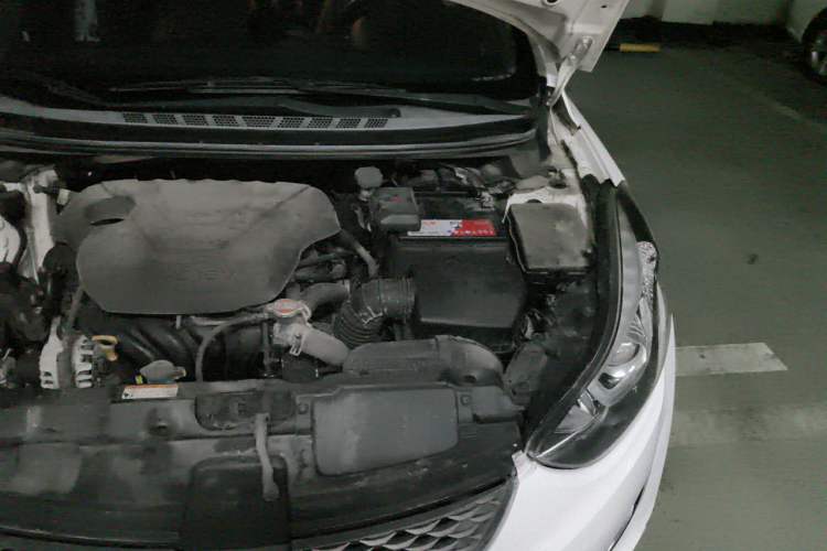 Used Hyundai Elantra (5th Generation / Langdong) 2016 1.6L Automatic Prestige Model Engine Bay Left