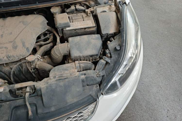 Used Hyundai Elantra (5th Generation / Langdong) 2016 1.6L Automatic Prestige Model Engine Bay Left