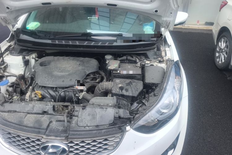 Used Hyundai Elantra (5th Generation / Langdong) 2016 1.6L Automatic Prestige Model Engine Bay Left