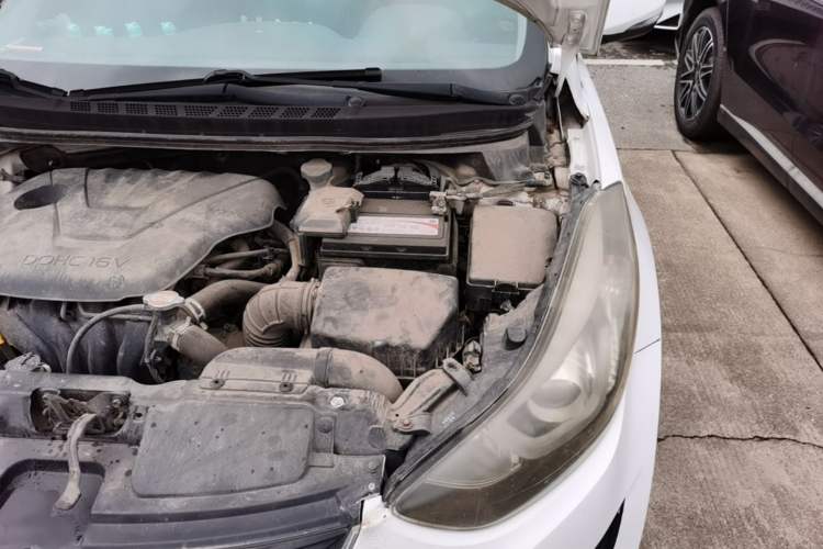 Used Hyundai Elantra (5th Generation / Langdong) 2016 1.6L Automatic Prestige Model Engine Bay Left