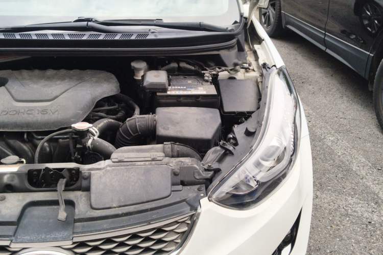 Used Hyundai Elantra (5th Generation / Langdong) 2016 1.6L Automatic Prestige Model Engine Bay Left