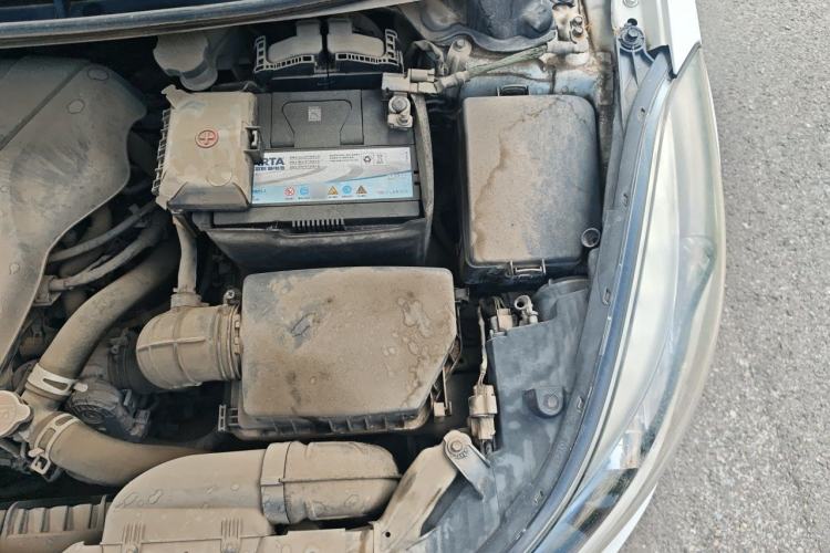 Used Hyundai Elantra (5th Generation / Langdong) 2016 1.6L Automatic Smart Version Engine Bay Left