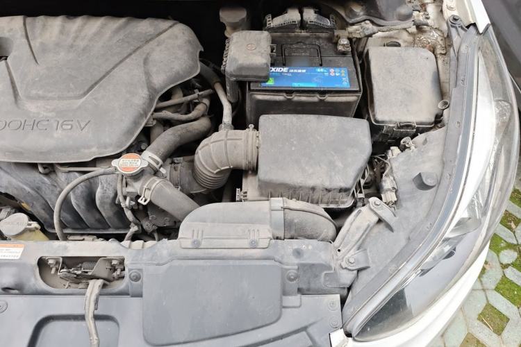 Used Hyundai Elantra (5th Generation / Langdong) 2016 1.6L Automatic Smart Version Engine Bay Left