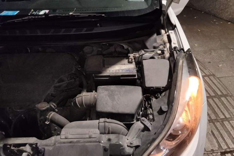 Used Hyundai Elantra (5th Generation / Langdong) 2016 1.6L Automatic Smart Version Engine Bay Left
