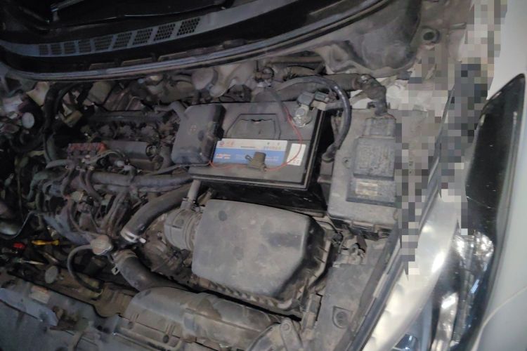 Used Hyundai Elantra (5th Generation / Langdong) 2016 1.6L Manual Luxury Model Engine Bay Left