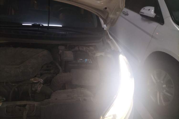 Used Hyundai Elantra (5th Generation / Langdong) 2016 1.6L Automatic Prestige Model Engine Bay Left