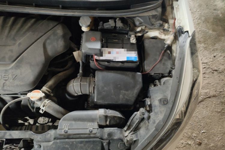Used Hyundai Elantra (5th Generation / Langdong) 2016 1.6L Automatic Prestige Model Engine Bay Left