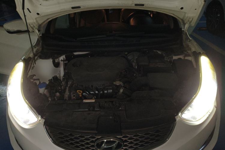 Used Hyundai Elantra (5th Generation / Langdong) 2016 1.6L Automatic Prestige Model Engine Bay