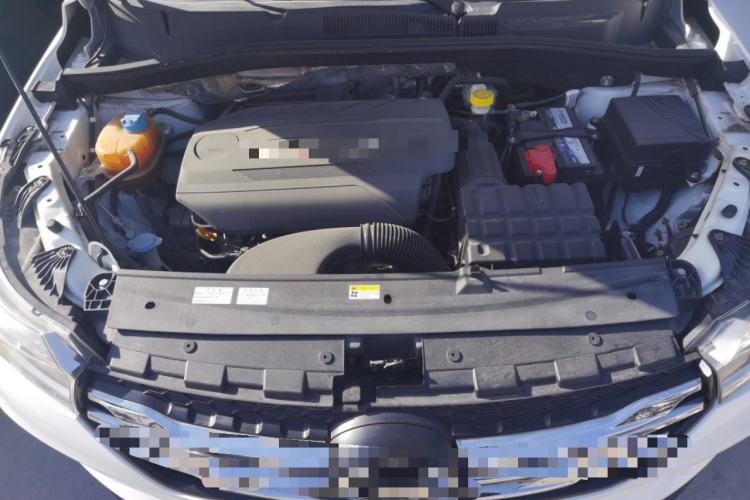 Used Hyundai Elantra (5th Generation / Langdong) 2016 1.6L Manual Luxury Model Engine Bay