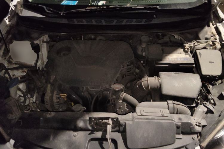 Used Hyundai Elantra (5th Generation / Langdong) 2016 1.6L Automatic Smart Version Engine Bay