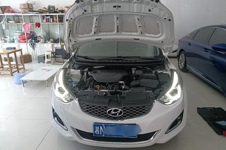 Used Hyundai Elantra (5th Generation / Langdong) 2016 1.6L Automatic Prestige Model Engine Bay