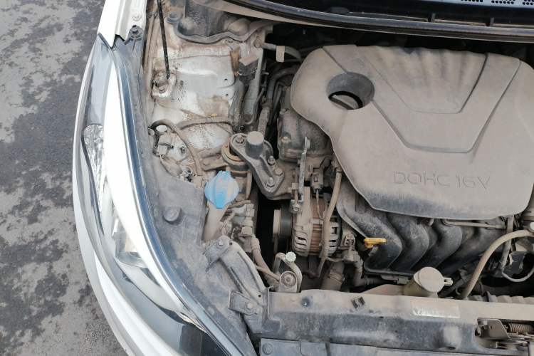 Used Hyundai Elantra (5th Generation / Langdong) 2016 1.6L Manual Fashion Edition Engine Bay Right