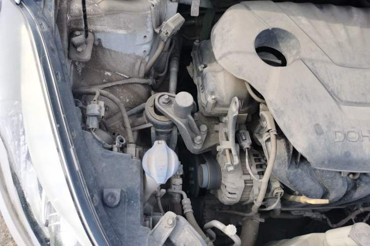 Used Hyundai Elantra (5th Generation / Langdong) 2016 1.6L Automatic Smart Version Engine Bay Right