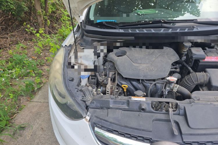 Used Hyundai Elantra (5th Generation / Langdong) 2016 1.6L Automatic Prestige Model Engine Bay Right