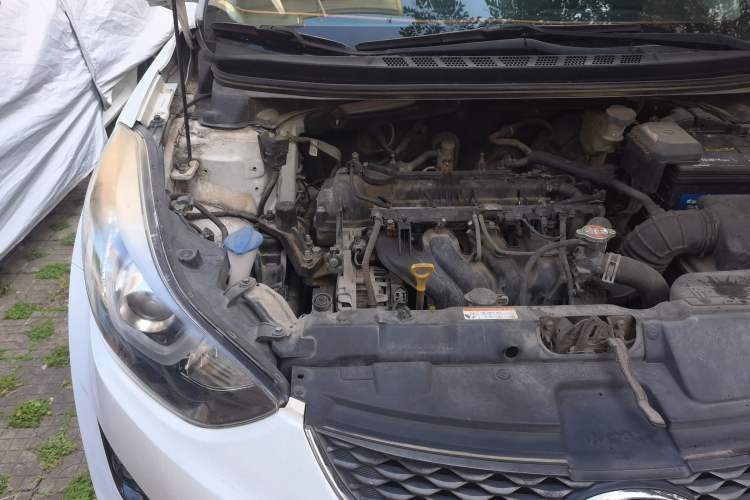Used Hyundai Elantra (5th Generation / Langdong) 2016 1.6L Automatic Smart Version Engine Bay Right