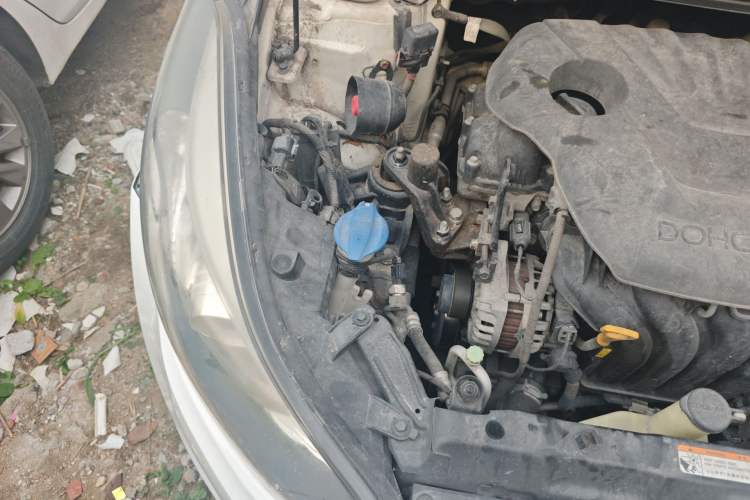 Used Hyundai Elantra (5th Generation / Langdong) 2016 1.6L Automatic Smart Version Engine Bay Right