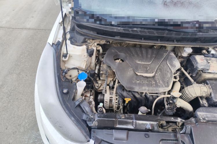 Used Hyundai Elantra (5th Generation / Langdong) 2016 1.6L Manual Luxury Model Engine Bay Right