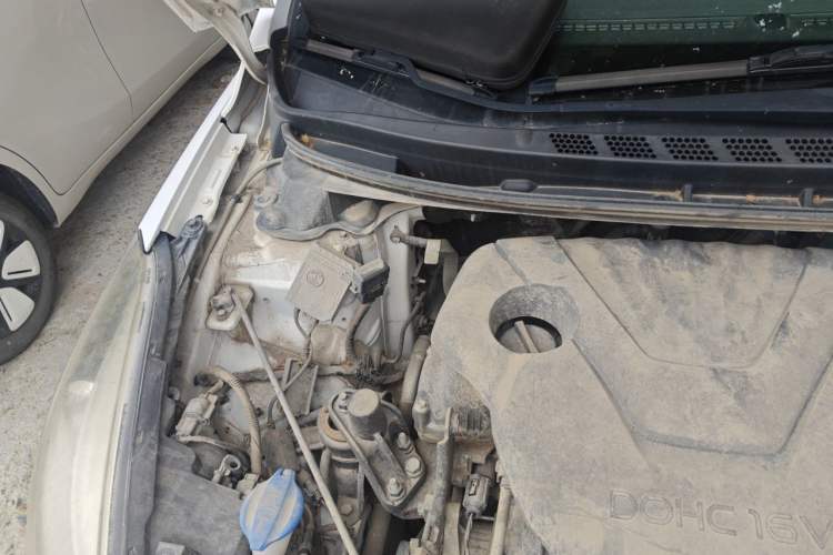 Used Hyundai Elantra (5th Generation / Langdong) 2016 1.6L Automatic Smart Version Engine Bay Right