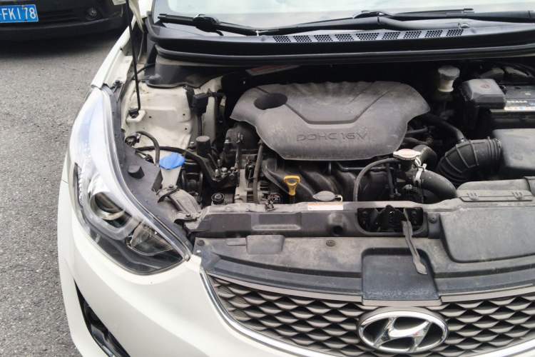 Used Hyundai Elantra (5th Generation / Langdong) 2016 1.6L Automatic Prestige Model Engine Bay Right
