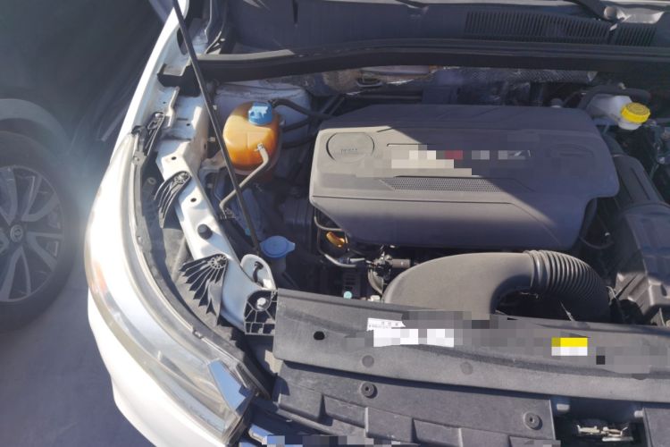Used Hyundai Elantra (5th Generation / Langdong) 2016 1.6L Manual Luxury Model Engine Bay Right