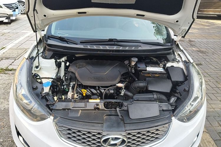 Used Hyundai Elantra (5th Generation / Langdong) 2016 1.6L Automatic Prestige Model Engine Bay