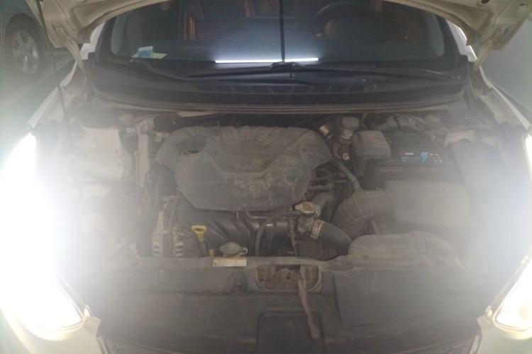 Used Hyundai Elantra (5th Generation / Langdong) 2016 1.6L Automatic Prestige Model Engine Bay