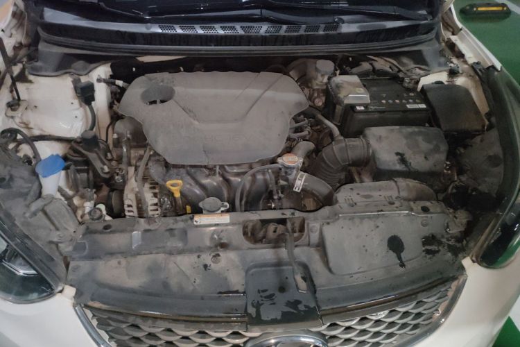 Used Hyundai Elantra (5th Generation / Langdong) 2016 1.6L Automatic Prestige Model Engine Bay