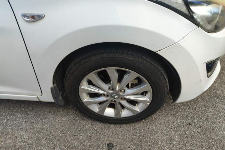 Used Hyundai Elantra (5th Generation / Langdong) 2016 1.6L Automatic Smart Version Exterior 1