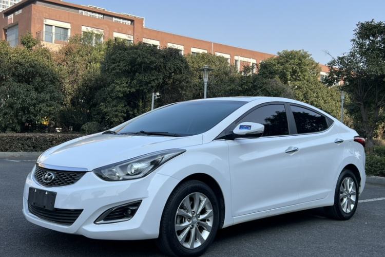 Used Hyundai Elantra (5th Generation / Langdong) 2016 1.6L Automatic Prestige Model Exterior 1