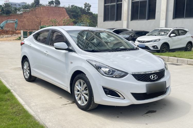 Used Hyundai Elantra (5th Generation / Langdong) 2016 1.6L Automatic Smart Version Exterior 1