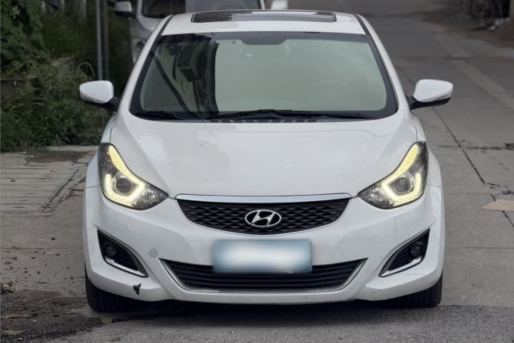 Used Hyundai Elantra (5th Generation / Langdong) 2016 1.6L Automatic Prestige Model Exterior 2