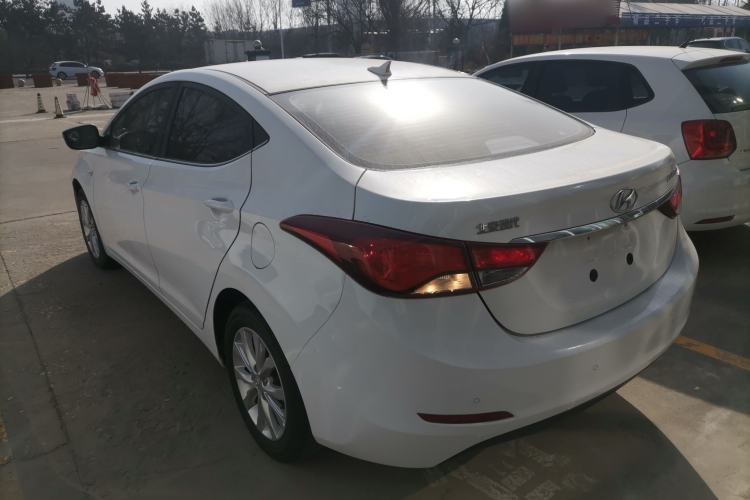Used Hyundai Elantra (5th Generation / Langdong) 2016 1.6L Automatic Smart Version Exterior 2