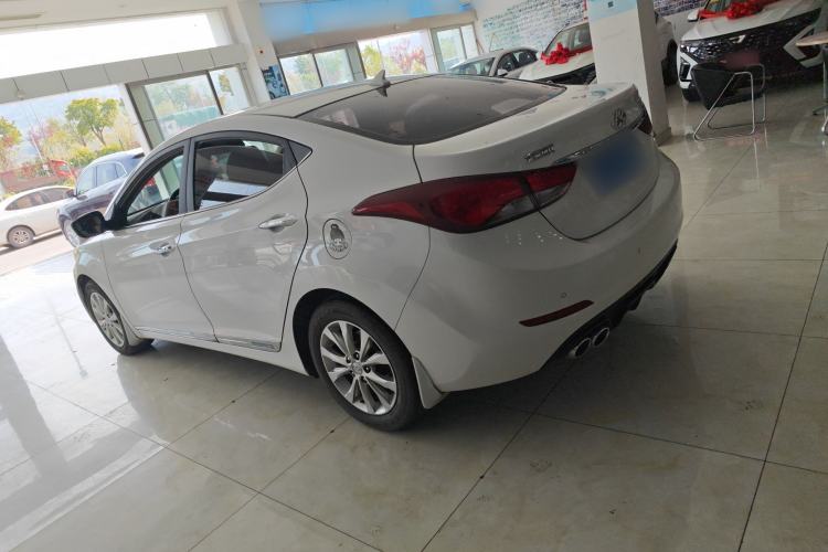 Used Hyundai Elantra (5th Generation / Langdong) 2016 1.6L Automatic Prestige Model Exterior 2