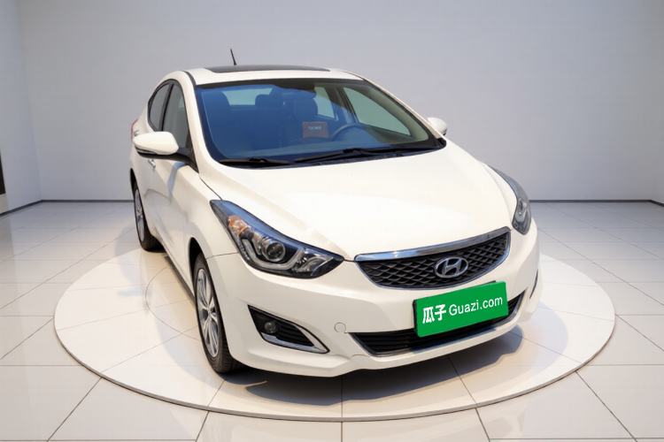 Used Hyundai Elantra (5th Generation / Langdong) 2016 1.6L Automatic Prestige Model Exterior 2