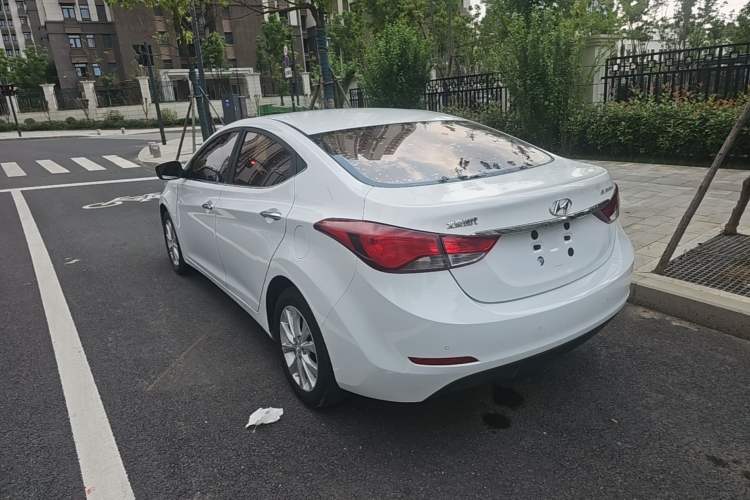 Used Hyundai Elantra (5th Generation / Langdong) 2016 1.6L Automatic Prestige Model Exterior 2