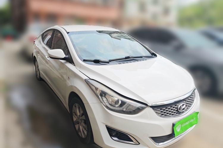 Used Hyundai Elantra (5th Generation / Langdong) 2016 1.6L Automatic Smart Version Exterior 2