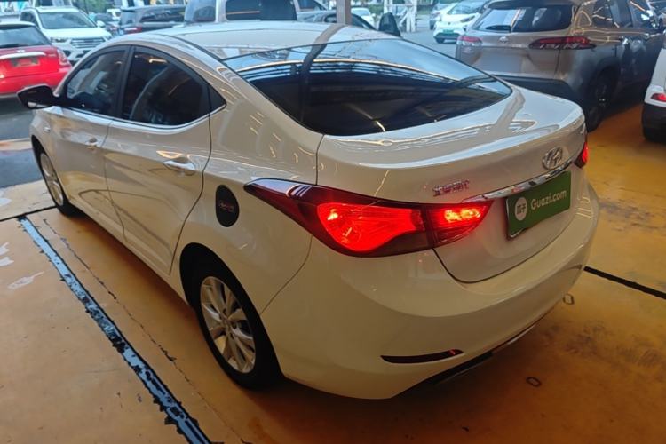 Used Hyundai Elantra (5th Generation / Langdong) 2016 1.6L Automatic Smart Version Exterior 2