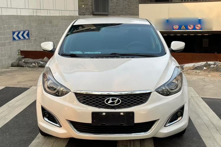 Used Hyundai Elantra (5th Generation / Langdong) 2016 1.6L Automatic Smart Version Exterior 2
