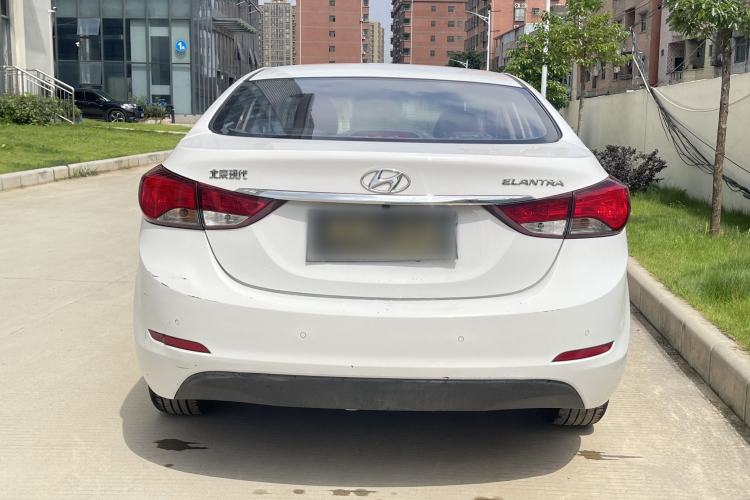 Used Hyundai Elantra (5th Generation / Langdong) 2016 1.6L Automatic Smart Version Exterior 2