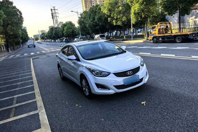 Used Hyundai Elantra (5th Generation / Langdong) 2016 1.6L Automatic Prestige Model Exterior 3