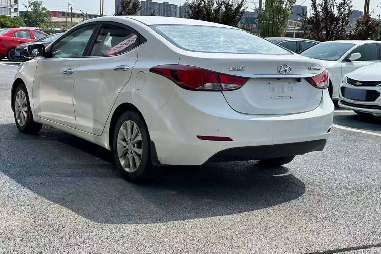Used Hyundai Elantra (5th Generation / Langdong) 2016 1.6L Automatic Prestige Model Exterior 3