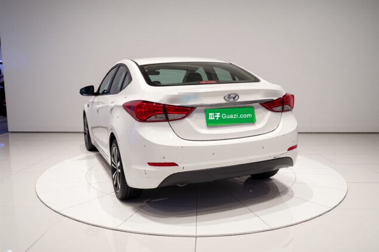 Used Hyundai Elantra (5th Generation / Langdong) 2016 1.6L Automatic Smart Version Exterior 3