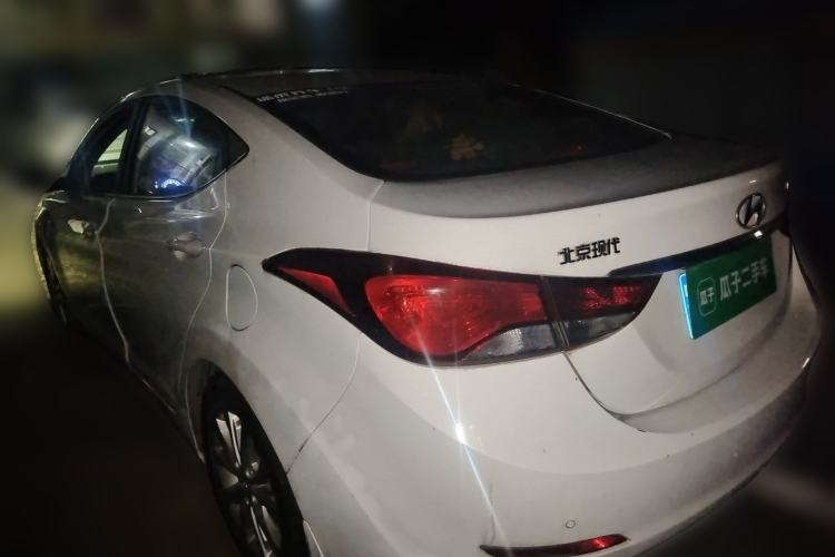 Used Hyundai Elantra (5th Generation / Langdong) 2016 1.6L Automatic Smart Version Exterior 3